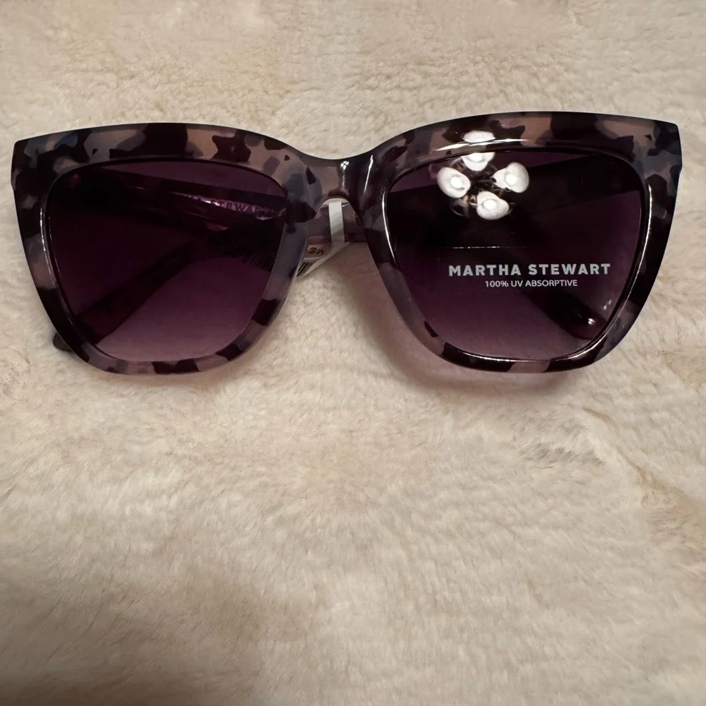 Martha Stewart stylish sunglasses